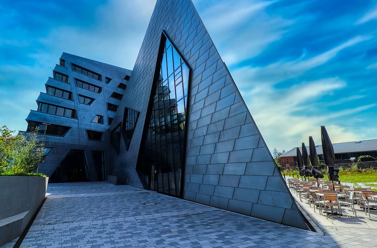 昌寧縣職業(yè)技術(shù)學(xué)校學(xué)費(fèi)